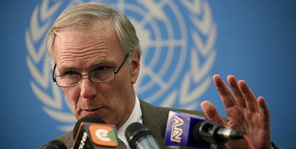 United Nations Special Rapporteur on extra-judicial killings Professor Philip Alston addresses an international media briefing at the UN headquarters in Gigiri February 25,2009 where he made public his report on his fact-finding mission on extrajudicial executions in the country.PHOTO/HEZRON NJOROGE(NAIROBI)