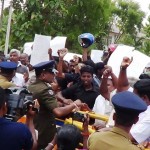 Protest against SL military seizure of lands gains momentum in Jaffna