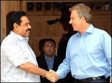 Prime Minister Blair welcoming Sri Lanka's President Rajapakse. The Labour government's support for the Sri Lanka's war has alienated long-standing Tamil supporters.