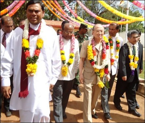 Japanese Envoy Yasushi Akashi accompanies Basil Rajapaksa to Ki'linochchi