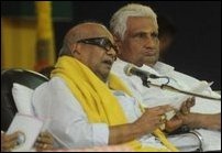 Prof. K. Sivathamby with Tamil Nadu Chief Minister M. Karunanidhi during World Classical Tamil Conference