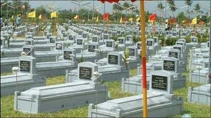 Tamil nationalists have criticised the destruction of the graveyard