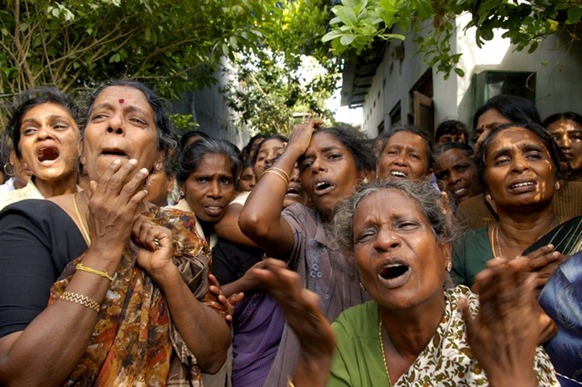 2006_SriLanka_ACF_Funeral