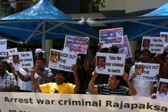 Photo: Sri Lankan protesters take part in the rally to coincide with the opening of the Commonwealth Heads of Government Meeting (Graeme Powell: ABC News) 