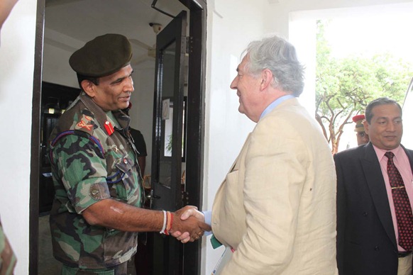 President of the European Parliament Friends of Sri Lanka Group Mr. Geoferey Van Orden along with a few other officials at Palaly meeting the SL Commander in Jaffna, Major General Mahinda Hathurusinghe 