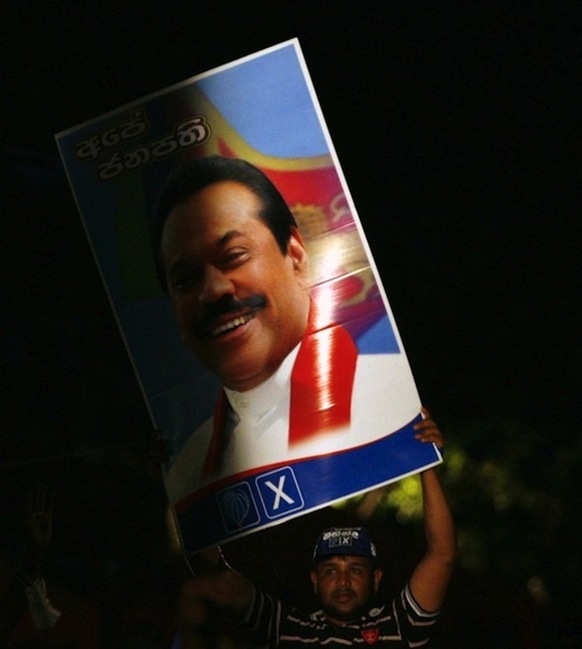 supporter_Sri-Lankas_President- Photo courtesy JDS