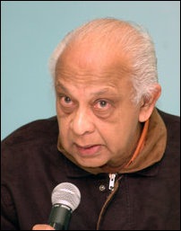 Dr Brian Senewiratne