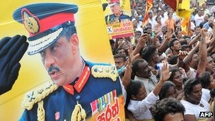 Mr Fonseka was greeted by around 2,000 supporters on his release from prison