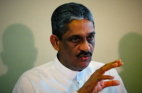 ex-army-chief-General-Sarath-Fonseka_2 - Photo via JDS. AFP PHOTO/Lakruwan WANNIARACHCHI.