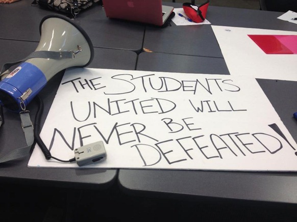 Canada_students_protest_02
