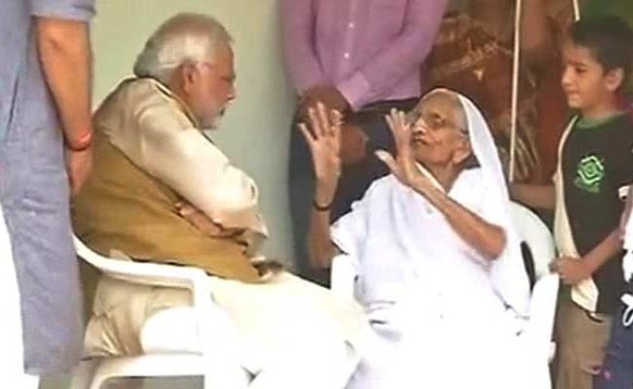 Narendra Modi meets his mother in Gandhinagar