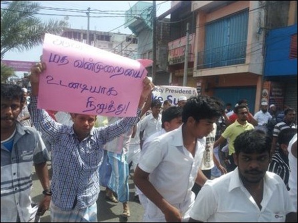 Kaaththaankudi_protest_01_107206_445