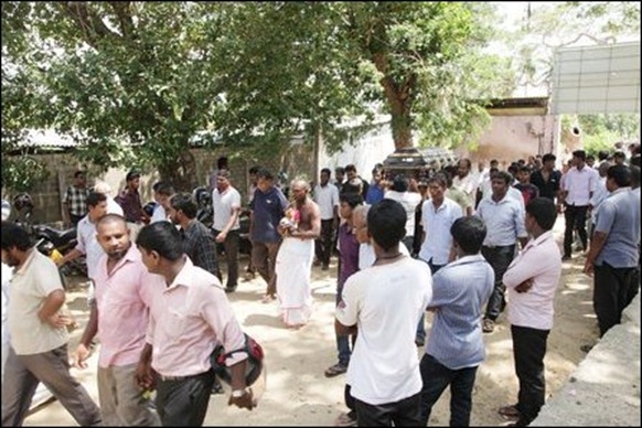 S_Varatharajan_funeral_3_107634_445