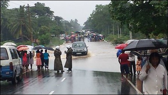 Kaddaiparichchaan_road_02_108341_445